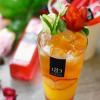 red-iced-tea-mango-and-rose